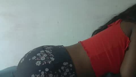 Snapshot of nickiqqyuu chatting on May 15, 11:01 pm nickiqqyuu online show from May 15, 11:01 pm