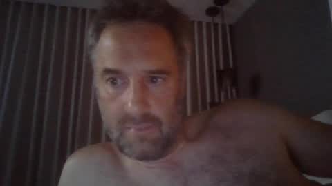 nicknut07 online show from July 2, 3:23 am