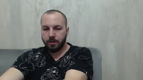 Snapshot of nickolas22 chatting on January 20, 9:53 pm Julian online show from January 20, 9:53 pm