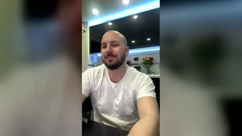 Snapshot of nickolas22 chatting on February 14, 12:51 am Julian online show from February 14, 12:51 am