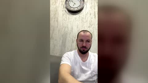 Snapshot of nickolas22 chatting on March 3, 12:06 am Julian online show from March 3, 12:06 am