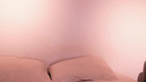 Snapshot of nicky_and_blake chatting on February 16, 11:16 pm nicky and blake online show from February 16, 11:16 pm