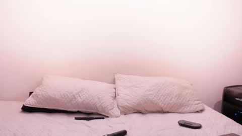 Snapshot of nicky_and_blake chatting on February 28, 10:28 pm nicky and blake online show from February 28, 10:28 pm