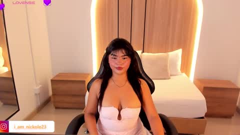 Nicky  online show from October 29, 1:41 am