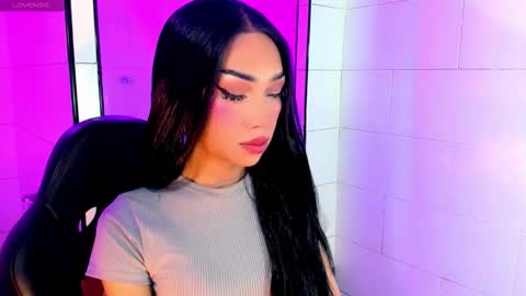 Nicky online show from December 21, 4:19 am