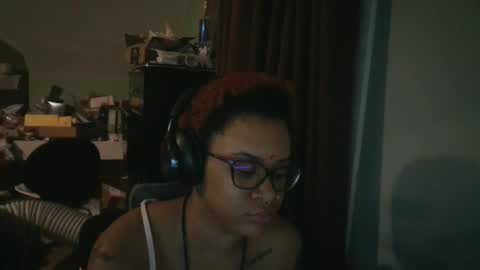 Snapshot of nickythehawtie chatting on February 7, 1:09 am nickythehawtie online show from February 7, 1:09 am