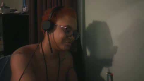 nickythehawtie online show from March 20, 12:26 am