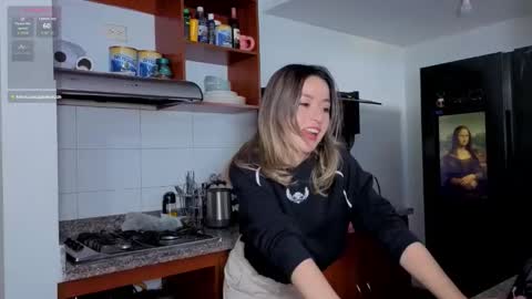 Nicky online show from March 13, 7:09 pm