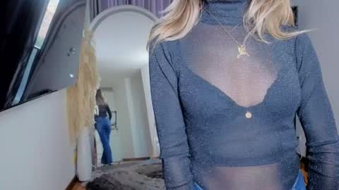 Nicky online show from April 7, 10:09 pm