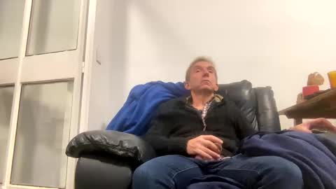 Snapshot of nico181969 chatting on February 8, 11:24 pm Nico online show from February 8, 11:24 pm