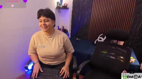 Nico online show from June 12, 2:32 am