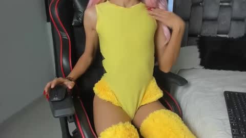 Snapshot of nico_bunny1 chatting on December 7, 4:09 am Nicols online show from December 7, 4:09 am