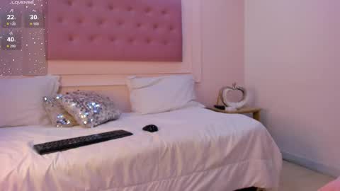 Snapshot of nico_dior chatting on February 3, 6:40 am nico_dior online show from February 3, 6:40 am