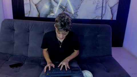 Snapshot of nico_naughtyboy chatting on June 1, 12:56 am nico_naughtyboy online show from June 1, 12:56 am