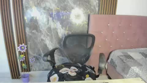 Snapshot of nicol_jone chatting on July 14, 2:05 am Nicol sanchez online show from July 14, 2:05 am