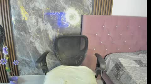 Snapshot of nicol_jone chatting on July 25, 12:31 am Nicol sanchez online show from July 25, 12:31 am