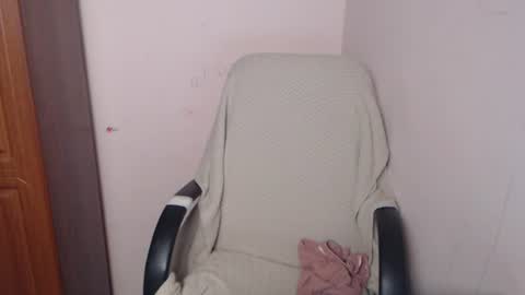 Snapshot of nicolas_wizard chatting on July 10, 6:54 pm nikolas online show from July 10, 6:54 pm