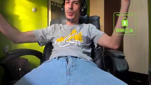 L. Nicolas online show from November 17, 6:19 am