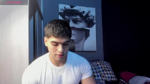 Snapshot of nicolasmuscle chatting on June 5, 4:45 pm Andres online show from June 5, 4:45 pm