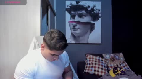 Snapshot of nicolasmuscle chatting on June 15, 4:31 pm Andres online show from June 15, 4:31 pm