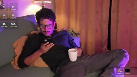 Snapshot of nicolasrodrii chatting on April 10, 12:05 am nicolasrodrii online show from April 10, 12:05 am