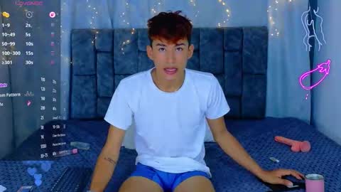 nicolastorres__ online show from April 13, 8:53 am