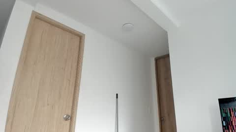 Snapshot of nicole_and_thiago1 chatting on January 10, 2:08 pm nicole_and_thiago1 online show from January 10, 2:08 pm