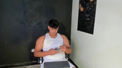 Snapshot of nicole_and_thiago1 chatting on February 28, 8:54 pm nicole_and_thiago1 online show from February 28, 8:54 pm