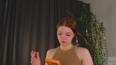 Snapshot of nicole_broown chatting on July 29, 9:02 pm Nicole online show from July 29, 9:02 pm