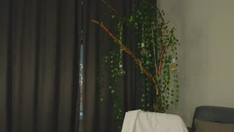 Snapshot of nicole_broown chatting on July 31, 9:14 pm Nicole online show from July 31, 9:14 pm
