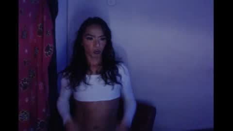 Snapshot of nicole_mejias1001 chatting on April 1, 11:13 pm nicole_mejias1001 online show from April 1, 11:13 pm