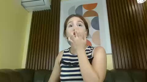 Snapshot of nicole_ramires chatting on September 24, 3:26 pm Nicole Ramires online show from September 24, 3:26 pm