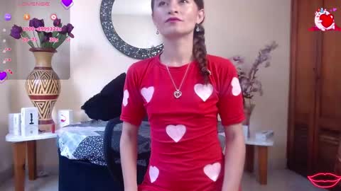 Nicole Santana online show from February 23, 7:44 pm