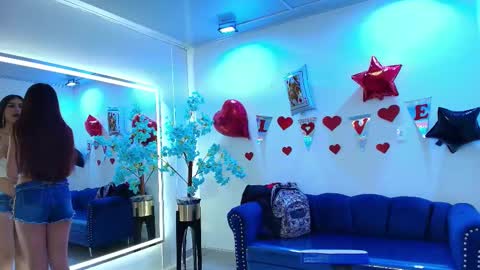 Snapshot of nicole_sounders chatting on February 24, 11:19 am Nicolle online show from February 24, 11:19 am