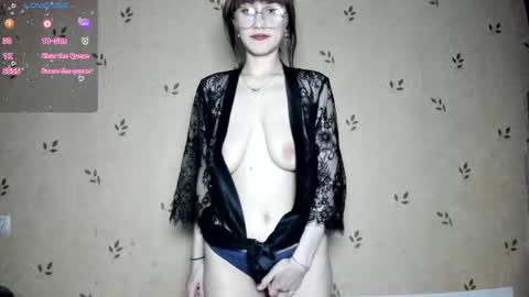 NicoleDavis online show from May 29, 7:56 pm