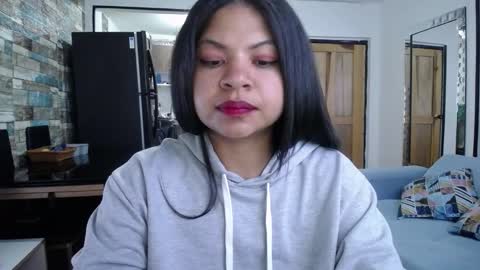 Nicole online show from October 3, 9:34 pm