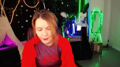 nicolehits online show from March 12, 1:17 pm