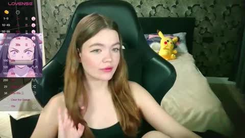 NicoleMeew online show from January 14, 6:13 pm