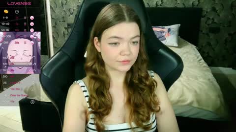 Snapshot of nicolemeew chatting on May 29, 7:56 pm NicoleMeew online show from May 29, 7:56 pm