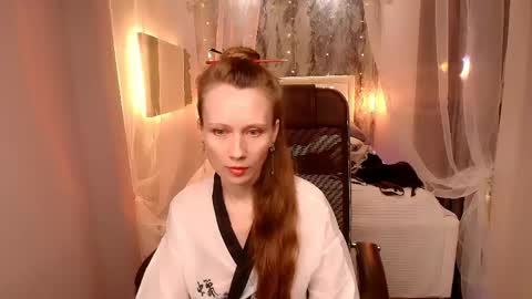 Snapshot of nicolemiless chatting on April 14, 12:33 pm Nicole online show from April 14, 12:33 pm