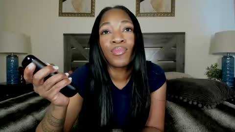 Snapshot of nicolesolace chatting on July 8, 8:57 pm Nicole online show from July 8, 8:57 pm