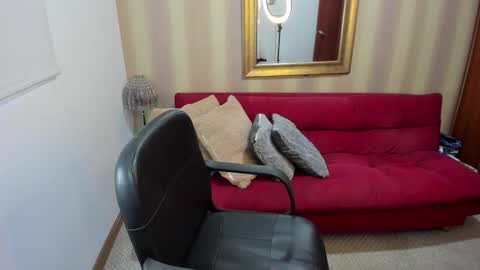 Nicolettcolin  online show from March 11, 9:32 pm