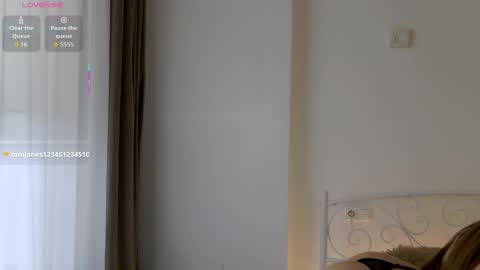 Nicol online show from April 7, 6:36 am