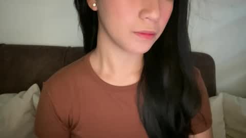 Snapshot of nicollete_snow chatting on June 11, 5:16 am NIC 333 online show from June 11, 5:16 am