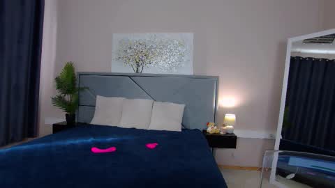 NicolRos online show from March 1, 9:22 am