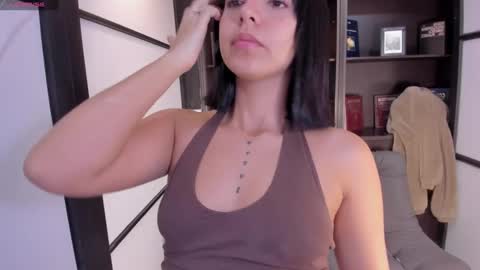 Snapshot of nicolross_ chatting on September 26, 12:53 pm NicolRoss online show from September 26, 12:53 pm