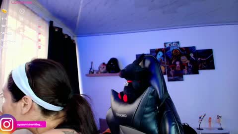 Lizzie online show from April 7, 9:48 pm