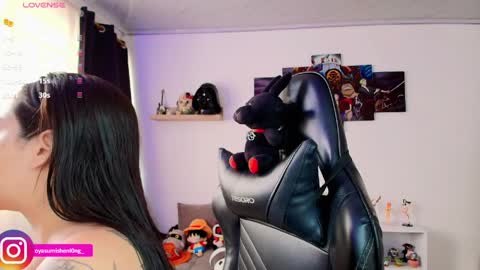 Lizzie online show from April 11, 1:15 pm