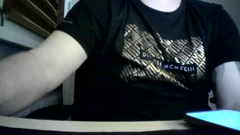 Niewidoczny online show from March 8, 5:33 pm