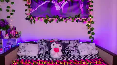 Snapshot of night_angell chatting on April 24, 10:50 am Night angel online show from April 24, 10:50 am